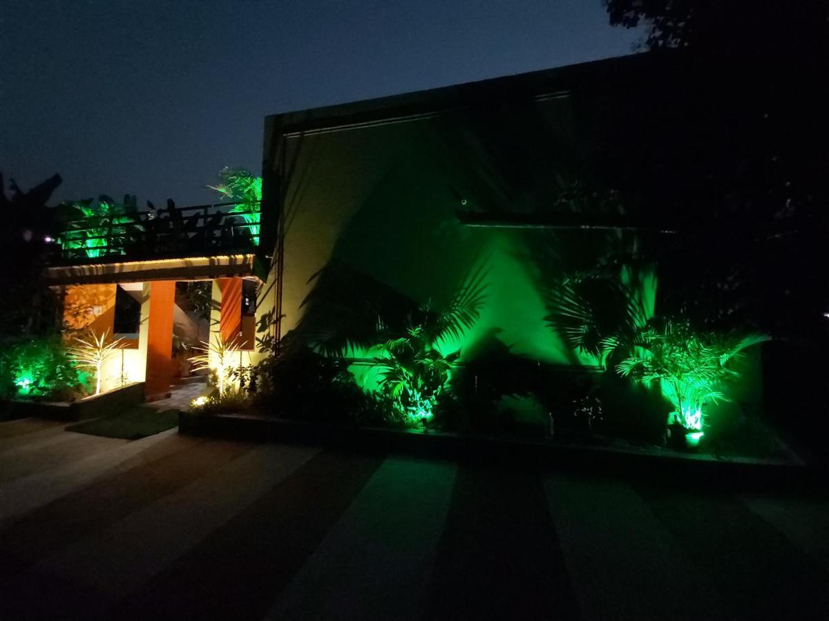 Banana Farm House Hampi Exterior photo